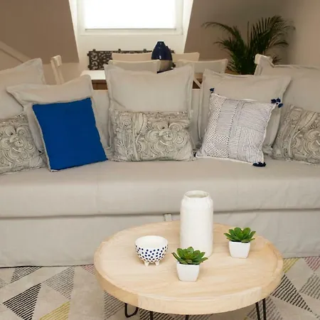 Apartman Luminous Rooftop By The River Tagus By Nestatlisbon Lisboa